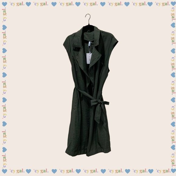 Long Sleeveless Open Front Vest with Belt & Pockets - Picture 5 of 6